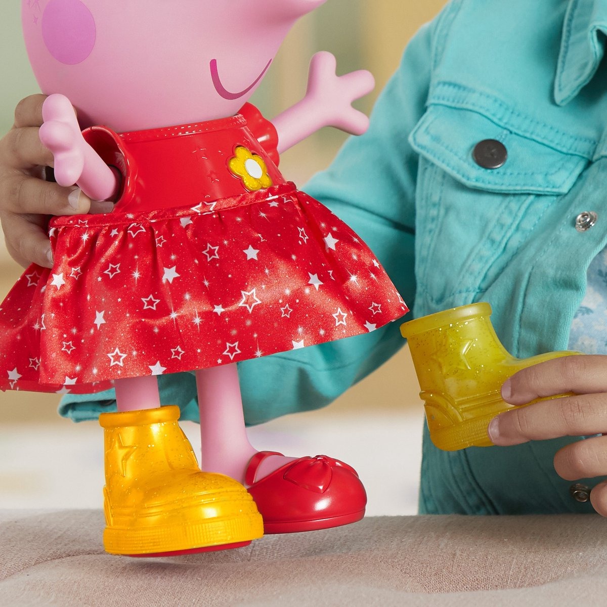 Peppa Pig Peppa's Muddy Puddles Party Interactive Doll - English - photo 14